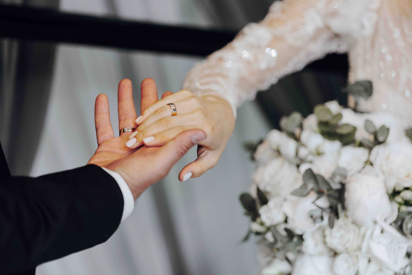 Indonesians’ Battle Against Falling Marriages