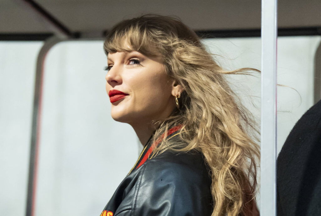 Swift Shatters Spotify Records: Music Video Streams Leave Rivals in Dust