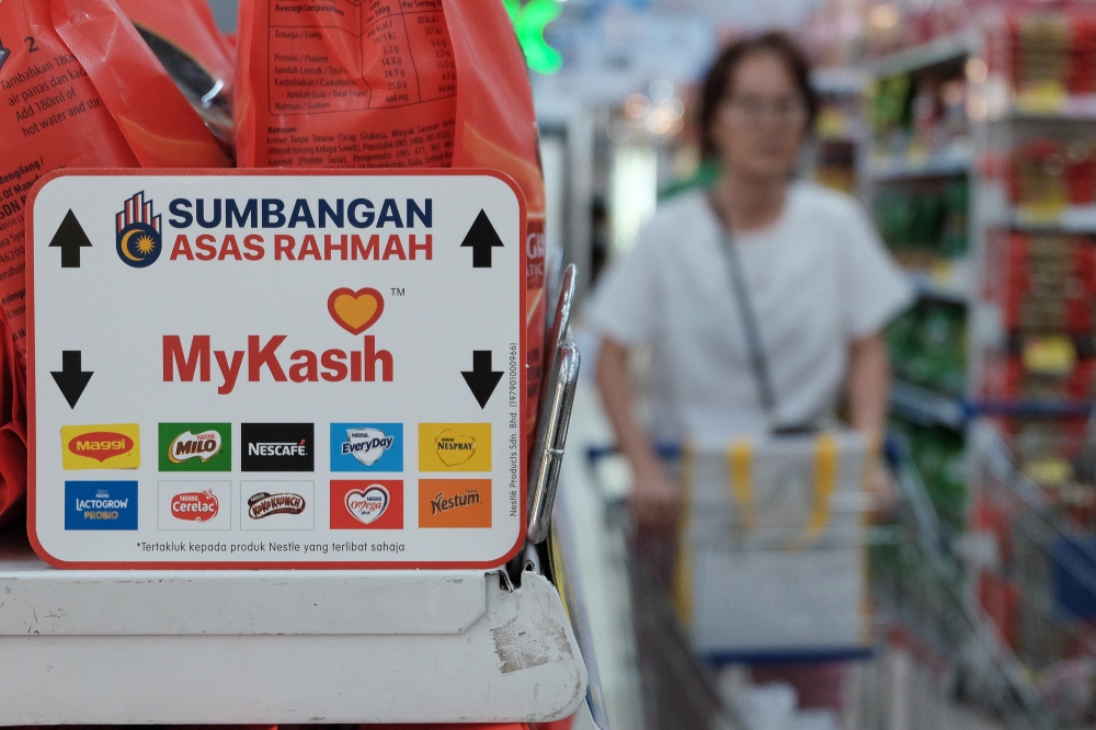 Anwar Unveils Frozen Food Inclusion in SARA Scheme