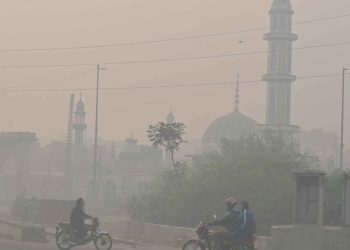 Pakistan Leads World in Pollution as Most Nations Fail Air Quality