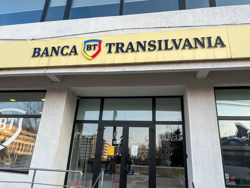 Banca Transilvania to Distribute Dividends, Free Shares in 2026