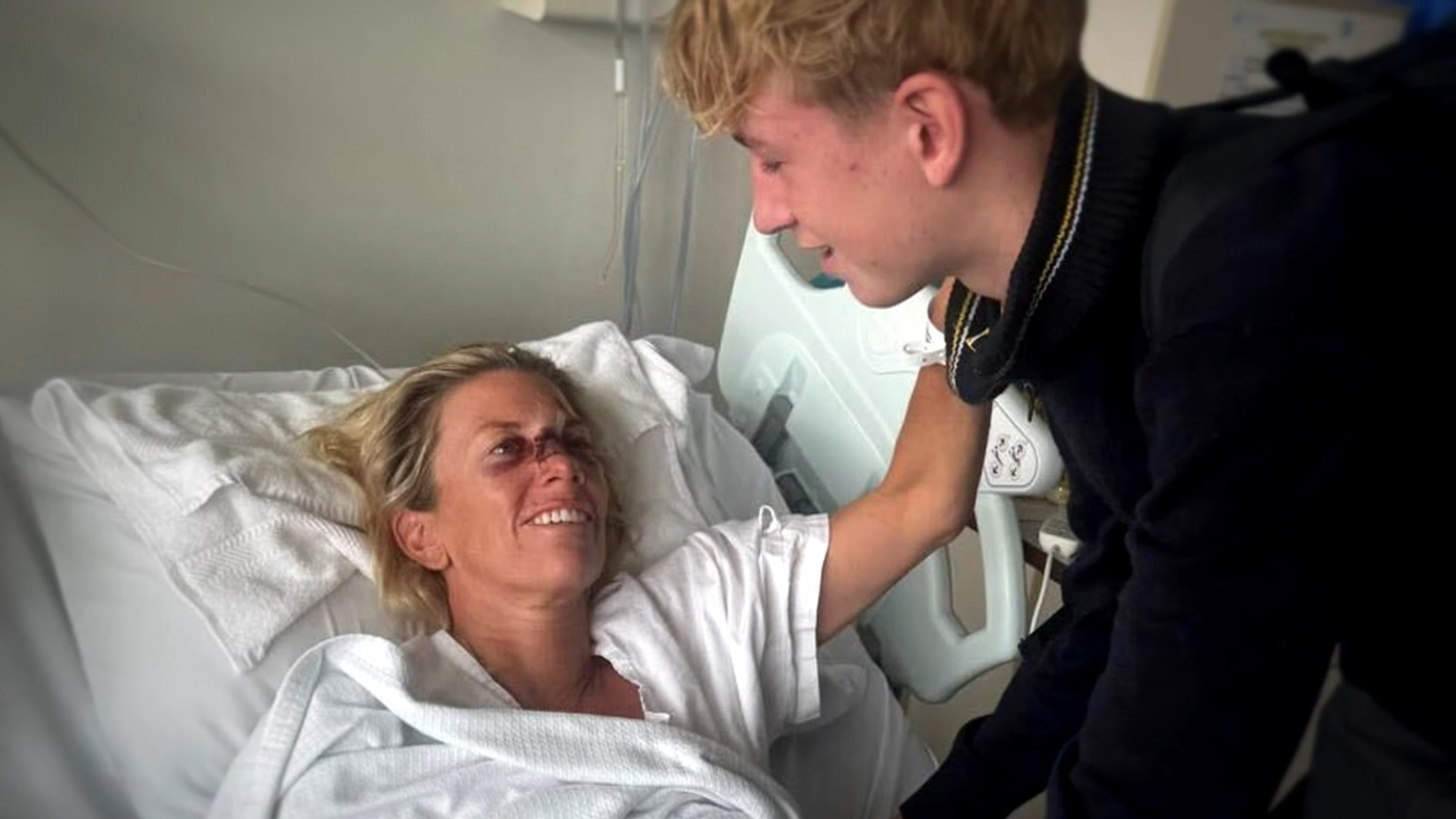 Boxing Mum Floors Disgraced Dentist