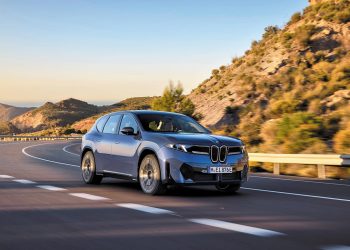 BMW iX3: 805km Range, 4.9s 0-60mph
