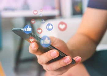 Hyperconnectivity Transforming Minds in Morocco