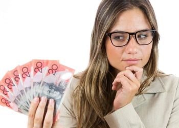 How Much Passive Income from $10k in NAB Shares in 2027?
