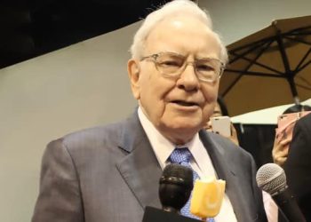 40 & Broke? Buffett’s Wealth Blueprint for Aussies